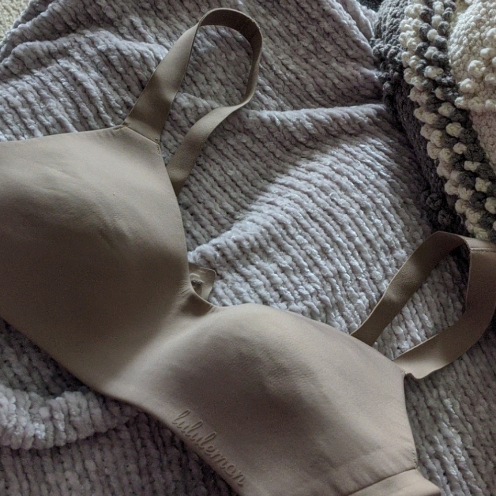 Lululemon bra